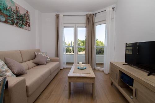 Vistamarina B208 By Ivi Real Estate Apartment ตอร์เรโมลิโนส ภายนอก รูปภาพ