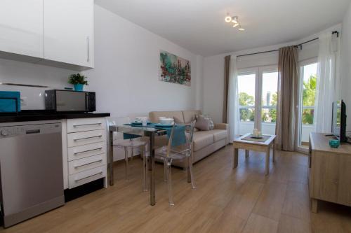 Vistamarina B208 By Ivi Real Estate Apartment ตอร์เรโมลิโนส ภายนอก รูปภาพ
