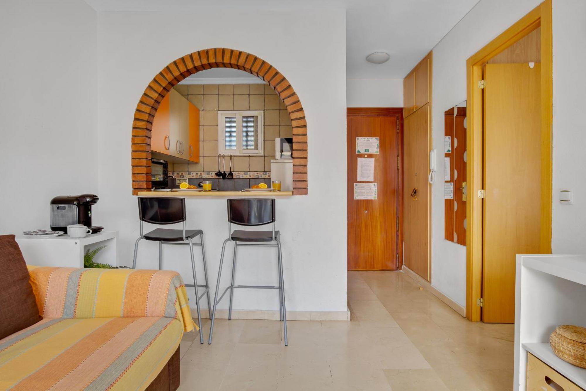 Vistamarina B208 By Ivi Real Estate Apartment ตอร์เรโมลิโนส ภายนอก รูปภาพ