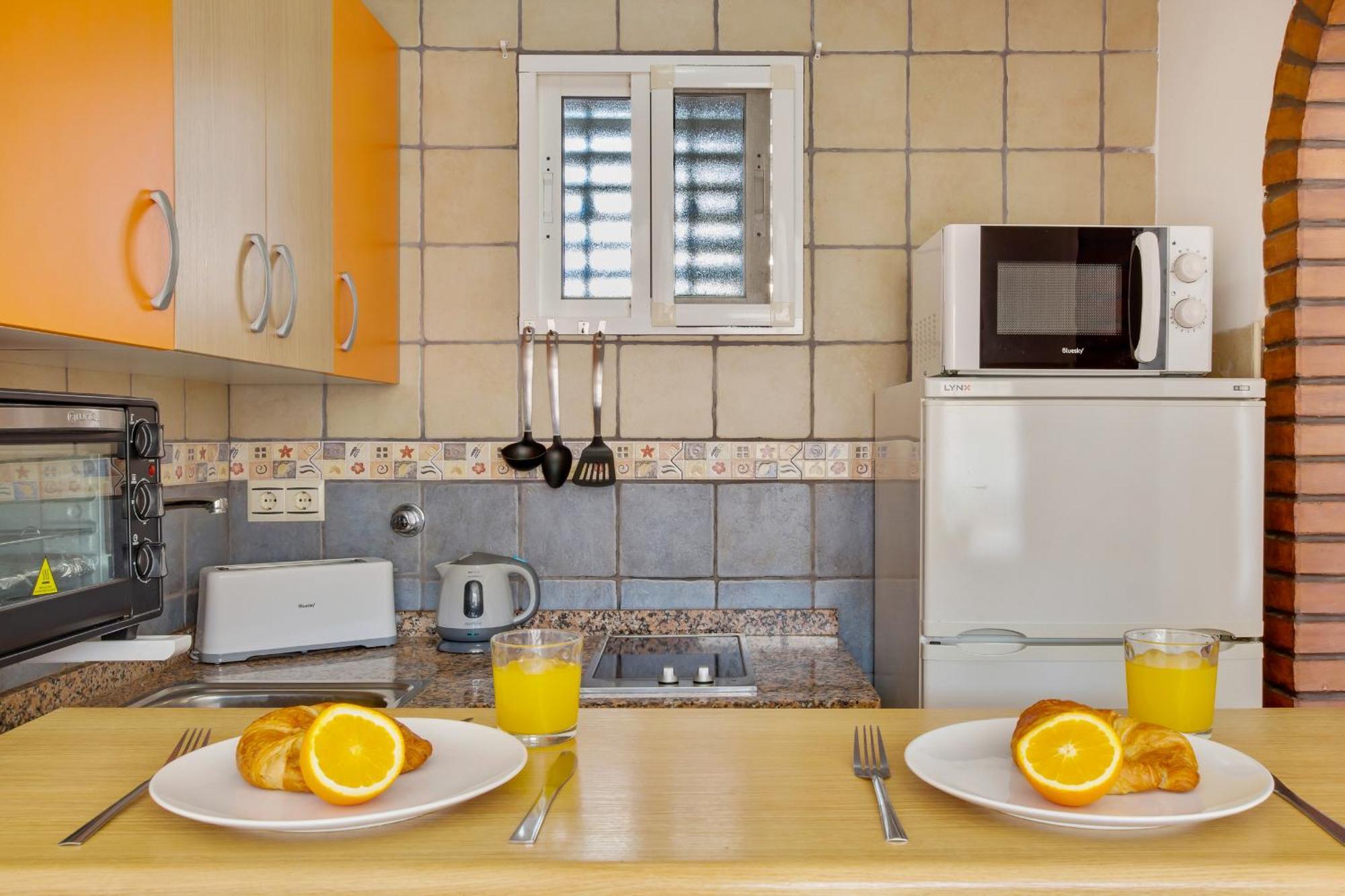 Vistamarina B208 By Ivi Real Estate Apartment ตอร์เรโมลิโนส ภายนอก รูปภาพ